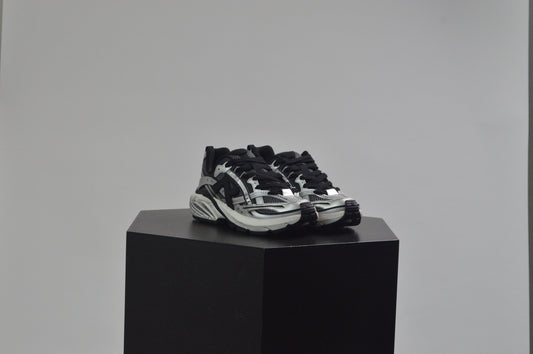 REPRESENT STORM RUNNER PANELLED MESH SNEAKERS